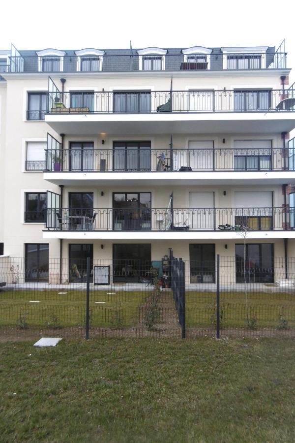 Apartament 35M2 Neuf, Plein Sud, Dernier Etage Avec Terrasse Noisy-le-Grand Zewnętrze zdjęcie